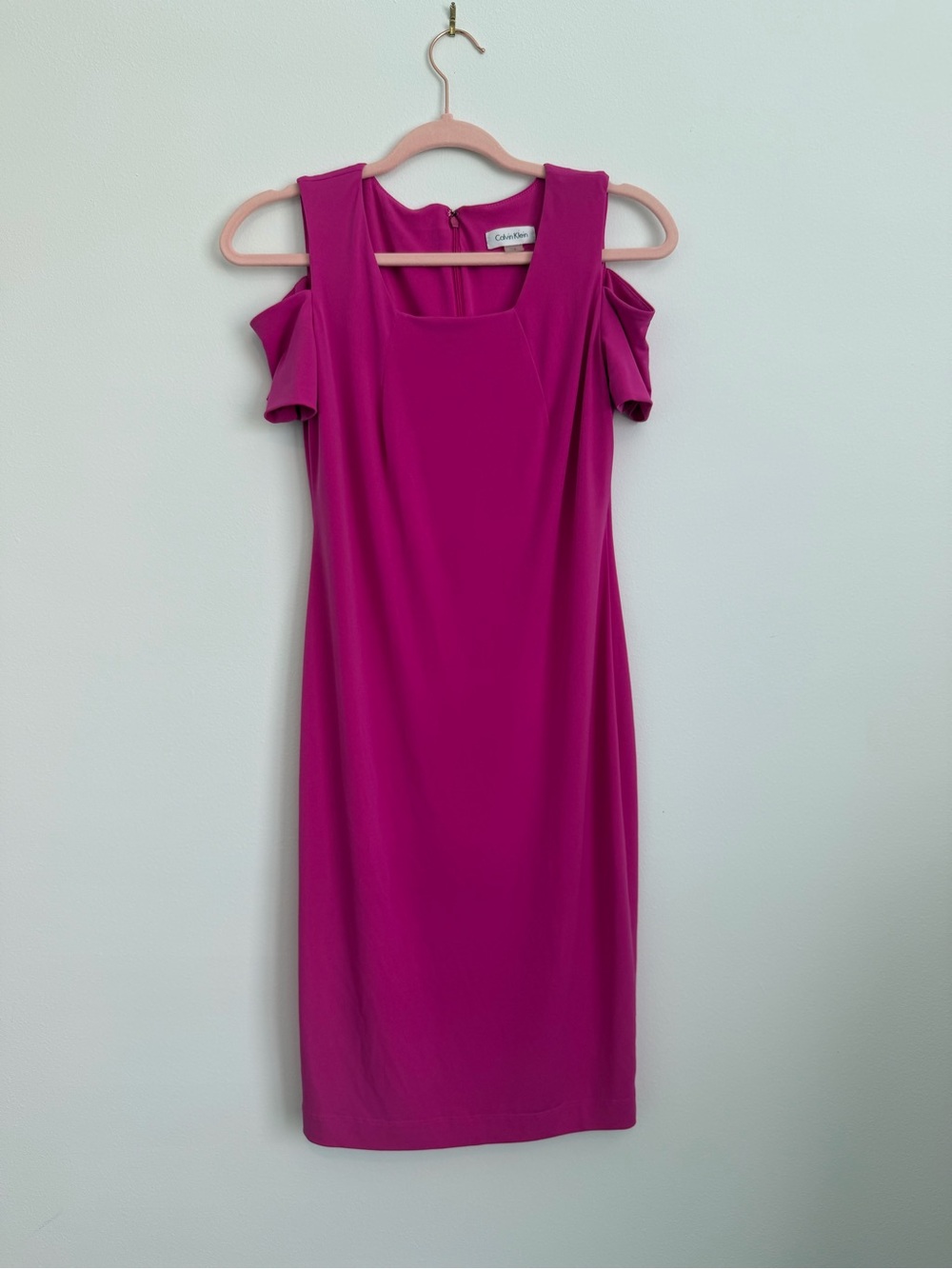 Calvin Klein Fuchsia Cold-Shoulder Midi Sheath Dress